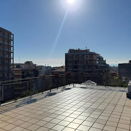 La Di Largo Pilo