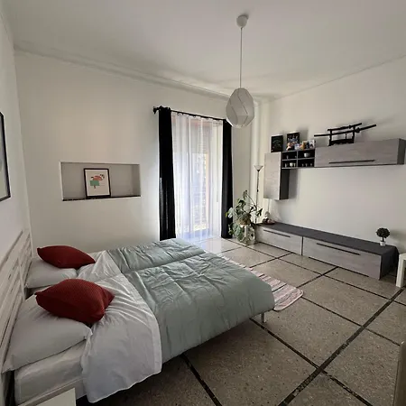 La Di Largo Pilo شقة كاتانيا